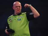 Van Gerwen in tranen na zijn eerste titel van 2021: 'Ik heb het zwaar gehad'