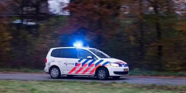 Bizarre achtervolging is net een actiefilm: stuntende motorrijder probeert politie af te schudden