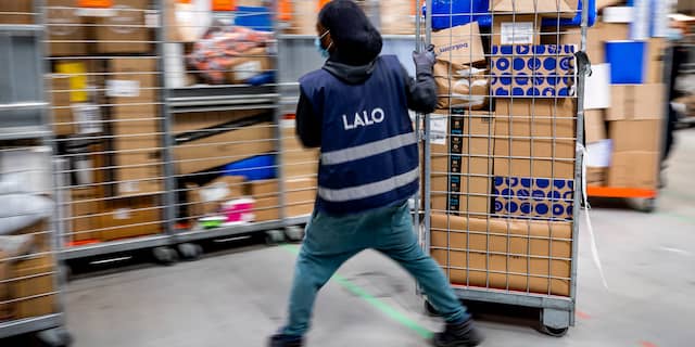 PostNL verkoopt nee als bedrijven nog meer pakjes willen versturen