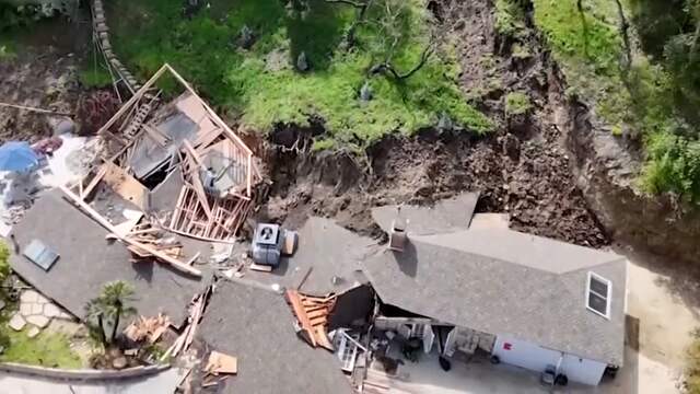 Video | Woning in puin na aardverschuiving in Los Angeles