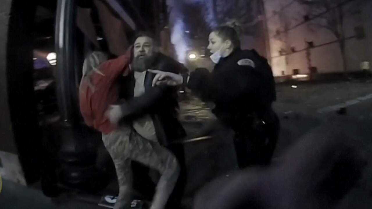 Beeld uit video: Agent getuige van explosie Nashville: 'Lijkt wel een film'