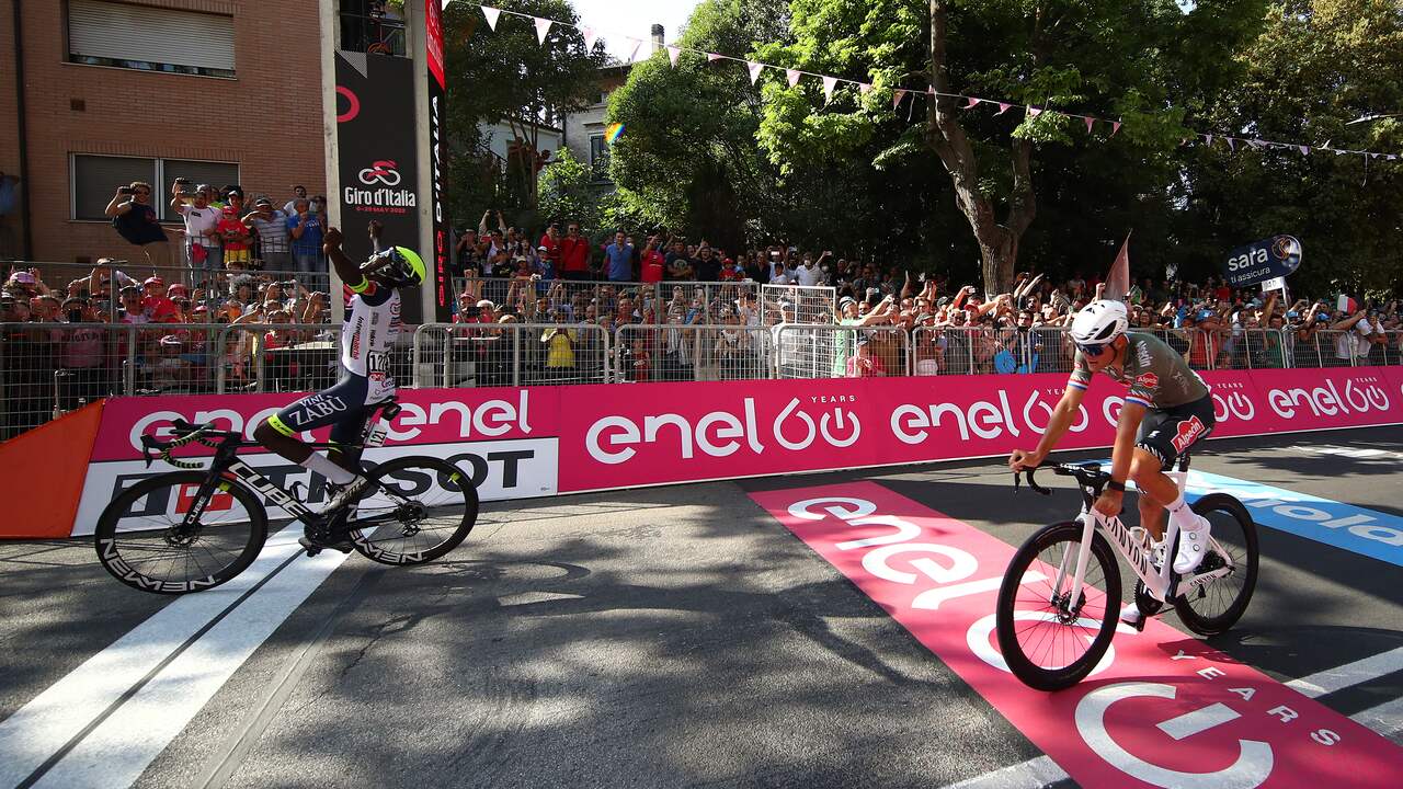 Mathieu van der Poel kwam net tekort voor zijn tweede ritzege in deze Giro.