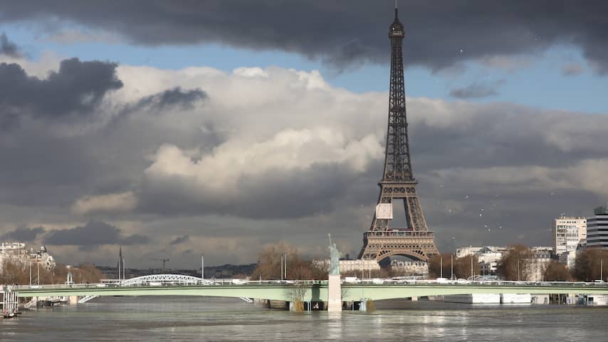 Recordprijs van 39 miljoen euro betaald voor appartement in Parijs