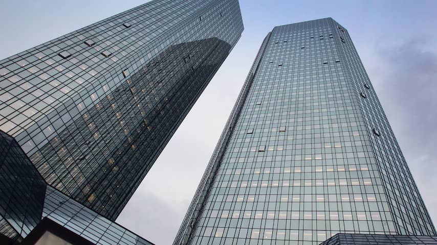 Deutsche Bank ziet winst verdampen in tweede kwartaal