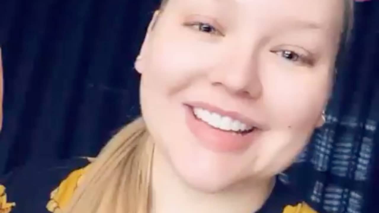 Nikkie de Jager: 'Voor wie mij 'hij' noemt, ga op LEGO zitten'