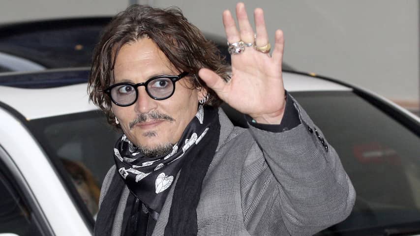 'Johnny Depp ontvangt volledig salaris na terugtrekken uit Fantastic Beasts'
