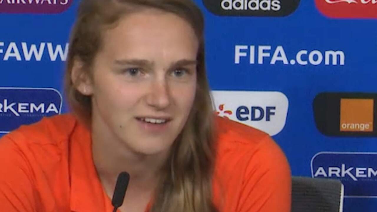 Miedema: 'Sfeer geeft positieve energie voor duel met Zweden'
