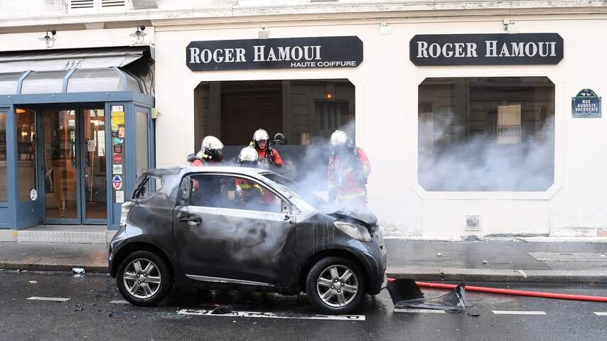 Franse minister: 'Protesten 'Gele Hesjes' zijn ramp voor onze economie'