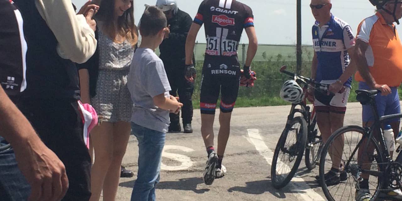 Dumoulin geeft door zitvlakblessure op in elfde etappe Giro d'Italia