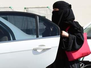Vrouwen krijgen recht om te autorijden in Saoedi-Arabië