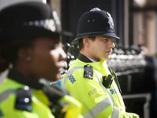 Ongepaste berichten op Twitter-profiel persbureau Londense politie na hack