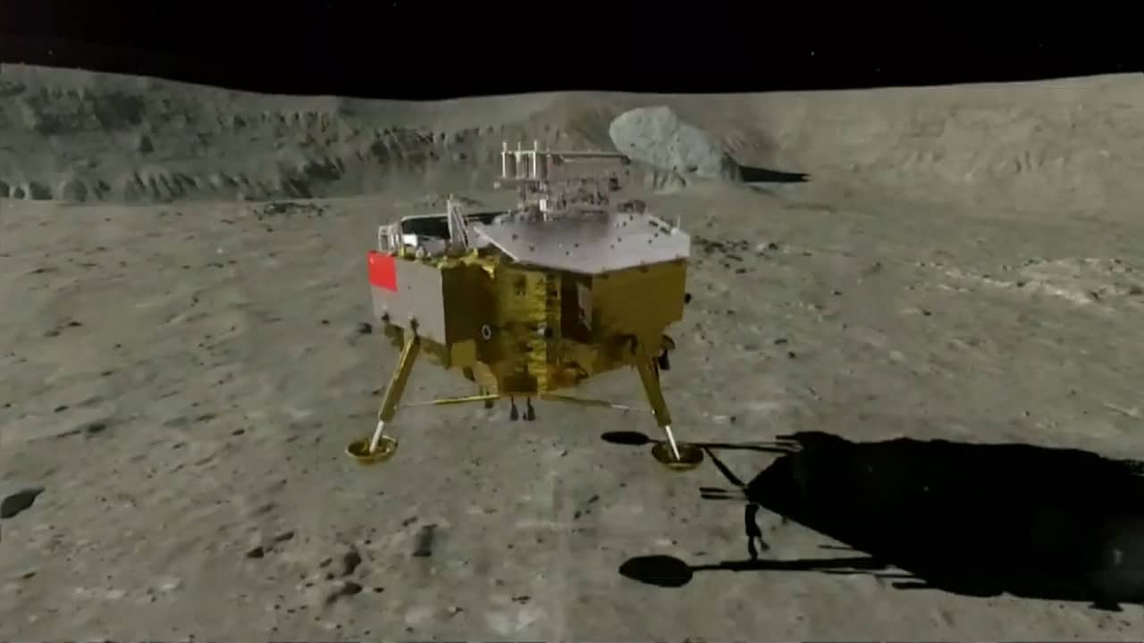 Beeld uit video: Animatie van landing Chinese sonde op achterkant maan
