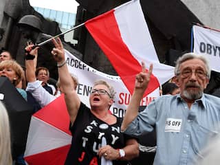 Hof EU: Poolse regering moet ontslag hoge rechters terugdraaien
