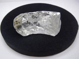 Diamant van ruim vierhonderd karaat gevonden in Angola