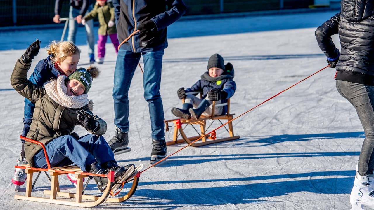 Ice fun strengthens the Netherlands mentally in corona time: ‘We have a new buffer’ |  NOW