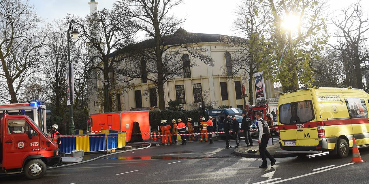 Moskee Brussel ontruimd om poederbrieven