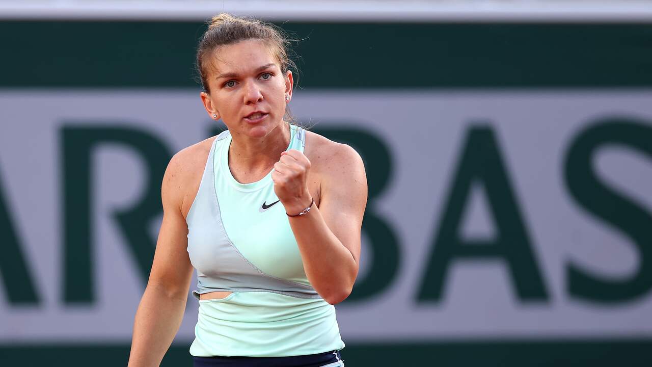 Simona Halep is unconvincing in the second round of Roland Garros.