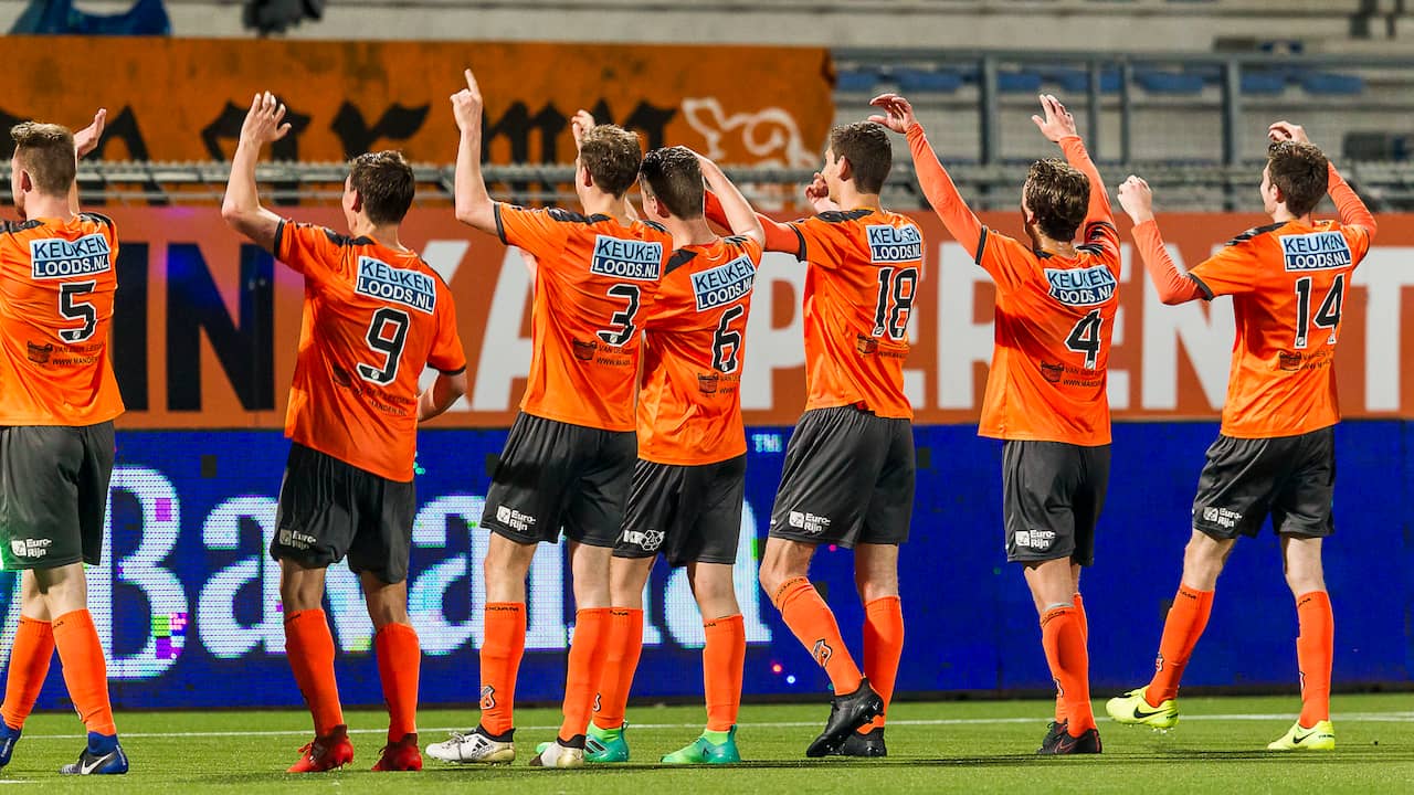 Beeld uit video: Samenvatting RKC Waalwijk-FC Volendam (1-4)