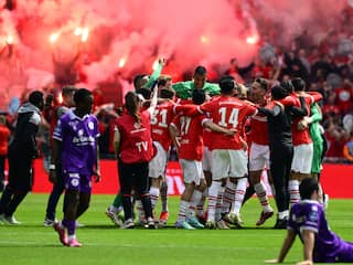 PSV'ers in extase na kampioenschap: 'Het was een bijna perfect seizoen'