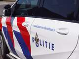 Lichaam gevonden in auto met draaiende motor op parkeerplaats Nieuwveen, politie sluit misdrijf uit