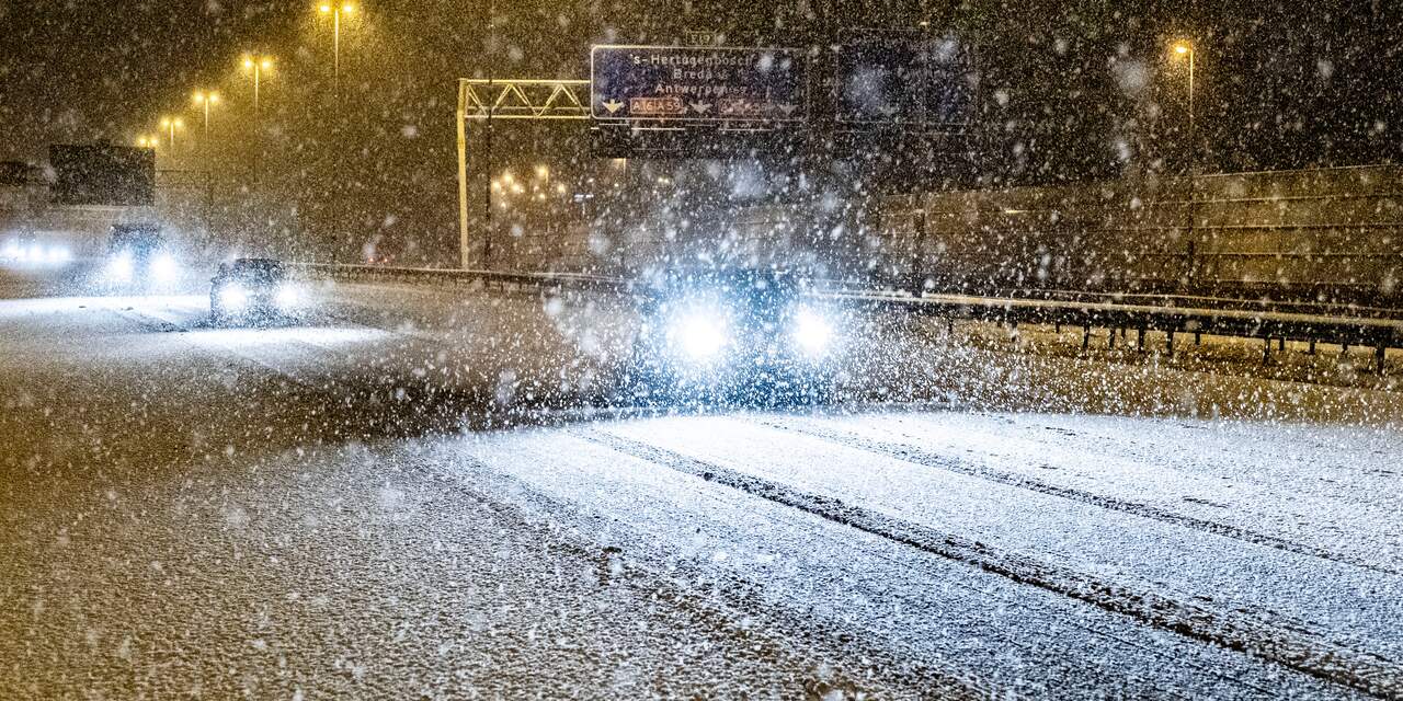 Sneeuw in Limburg en Oost-Brabant, waarschuwing voor gladheid