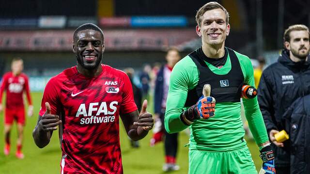 Vreugde na afloop bij AZ.