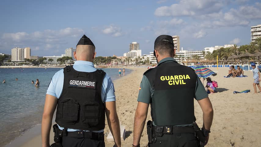 Getuige Zegt Kennis Over Rol Sanil B. Bij Geweld Mallorca Van Politie ...