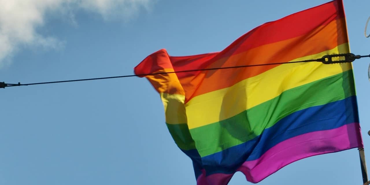 Regenboogvlag toch toegestaan bij songfestival in Stockholm