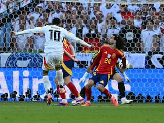 Nagelsmann pleit voor hulp van AI na onbestrafte Spaanse handsbal