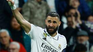 Benzema opent score voor Real tegen Liverpool