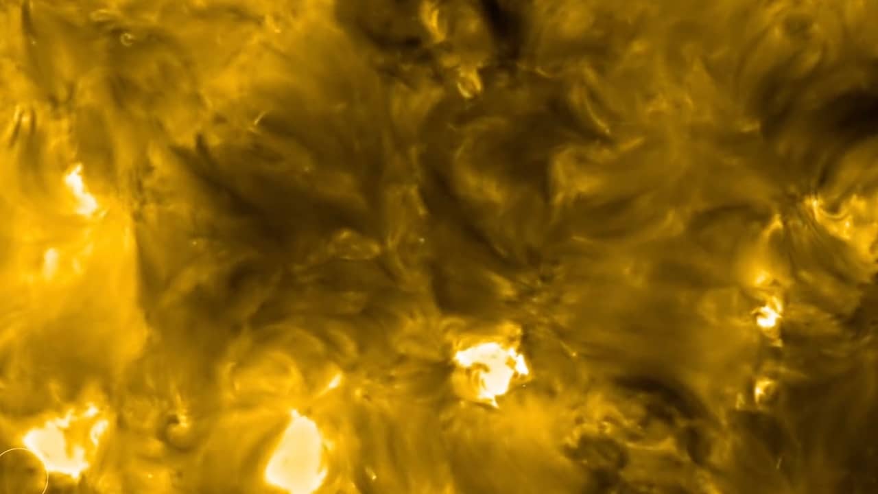 Beeld uit video: 'Kampvuren' op de zon dichterbij dan ooit vastgelegd
