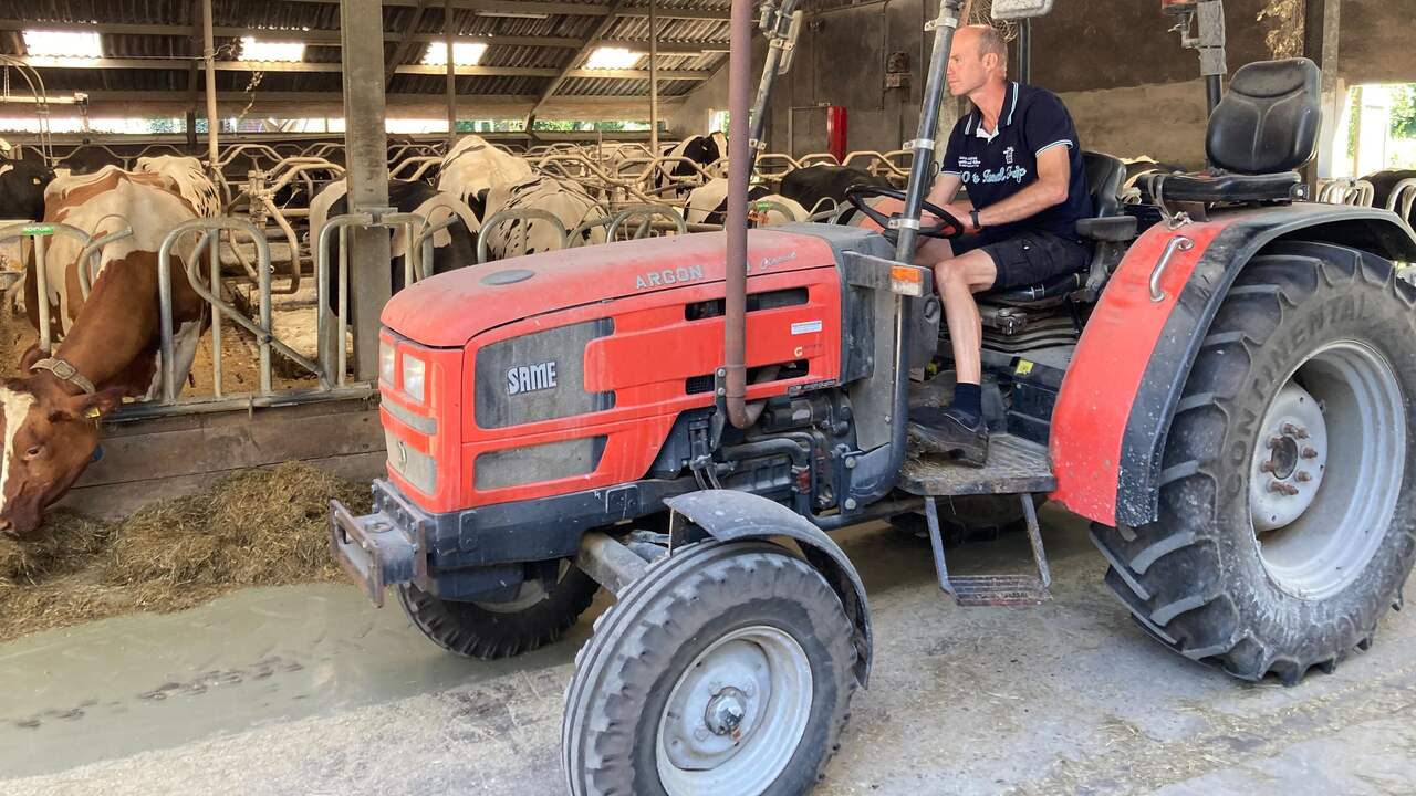 Martijn te Brake at work in her stable.