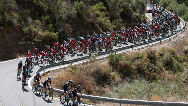 Liveblog Vuelta: Lopez soleert naar zege, Kelderman verliest derde plek (gesloten)