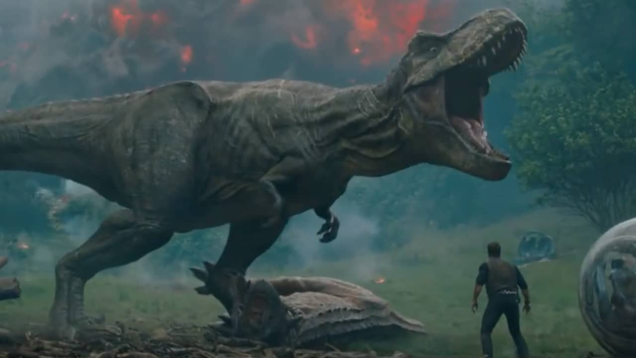 Beeld uit video: Chris Pratt vlucht voor vulkaanuitbarsting in eerste trailer Jurassic World 2
