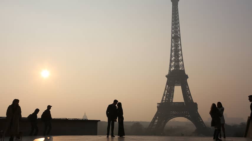 Eiffeltoren wordt beveiligd met muur van kogelwerend glas