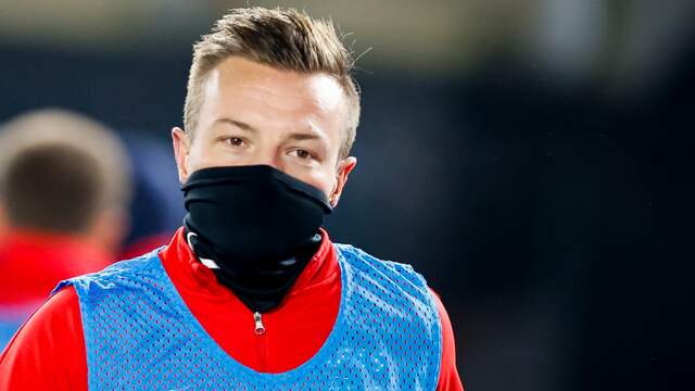 Jordi Clasie maakt na maanden blessureleed zijn rentree bij AZ.
