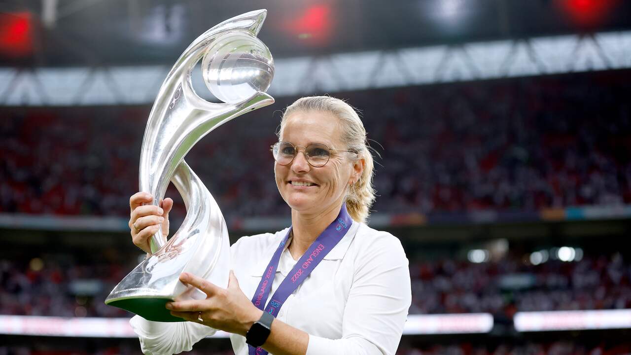 Wiegman wurde mit England nach dem Titel des Europameisters zur Sportlerin des Jahres gewählt |  Fußball