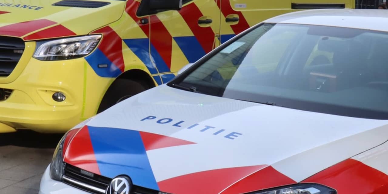 Scooterrijder gewond na botsing met auto in Concordiastraat
