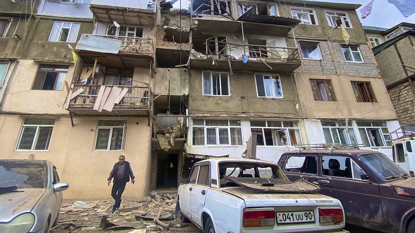 Al twintig doden door aanval op enclave, Azerbeidzjan wil door 'tot het einde'