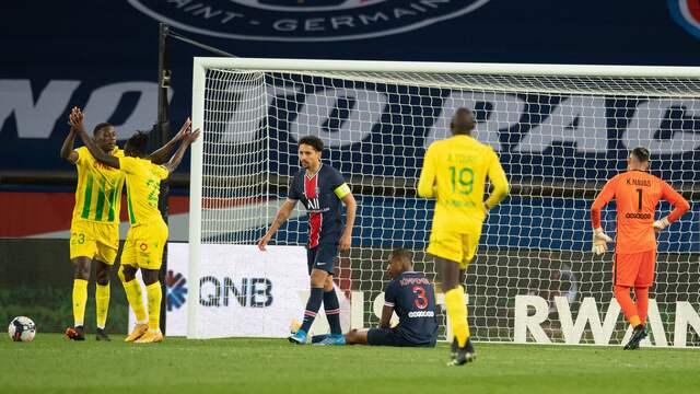 FC Nantes viert een van de doelpunten tegen Paris Saint-Germain.