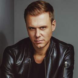 Armin van Buuren terug met vijf soloshows in Nederland