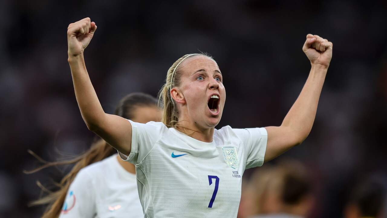 Beth Mead was de matchwinner bij de Engelse vrouwen.