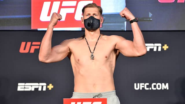 Alexander Volkov is de volgende opponent van Alistair Overeem.