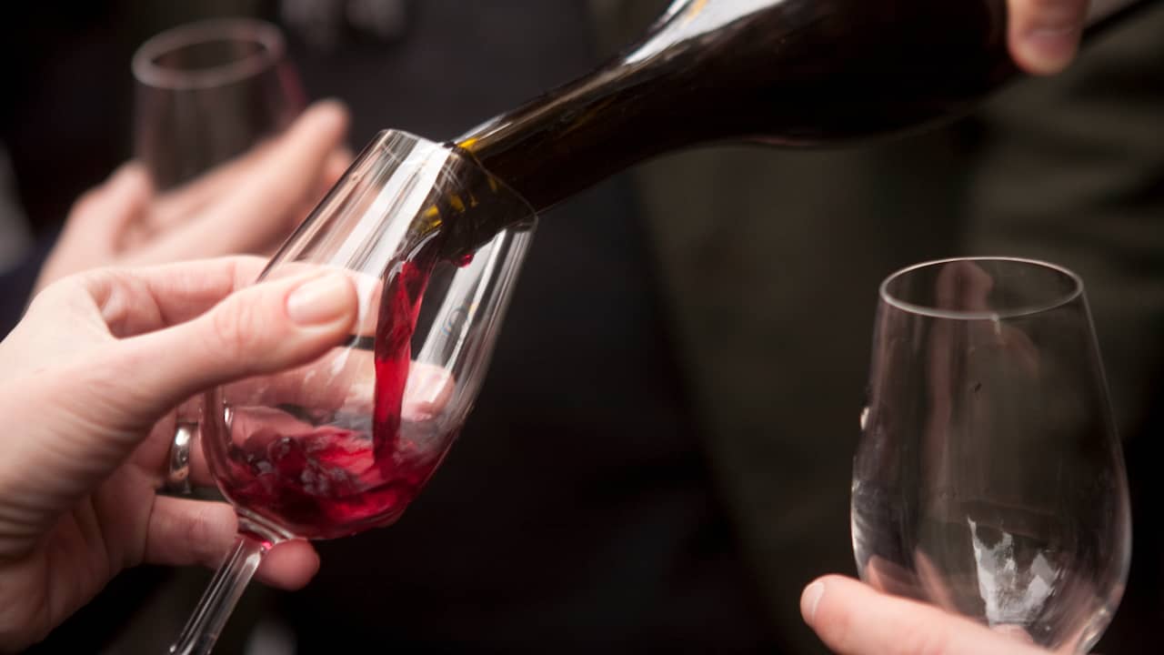 Un Bourguignon arrêté avec des milliers de bouteilles de Bourgogne volées |  Remarquable