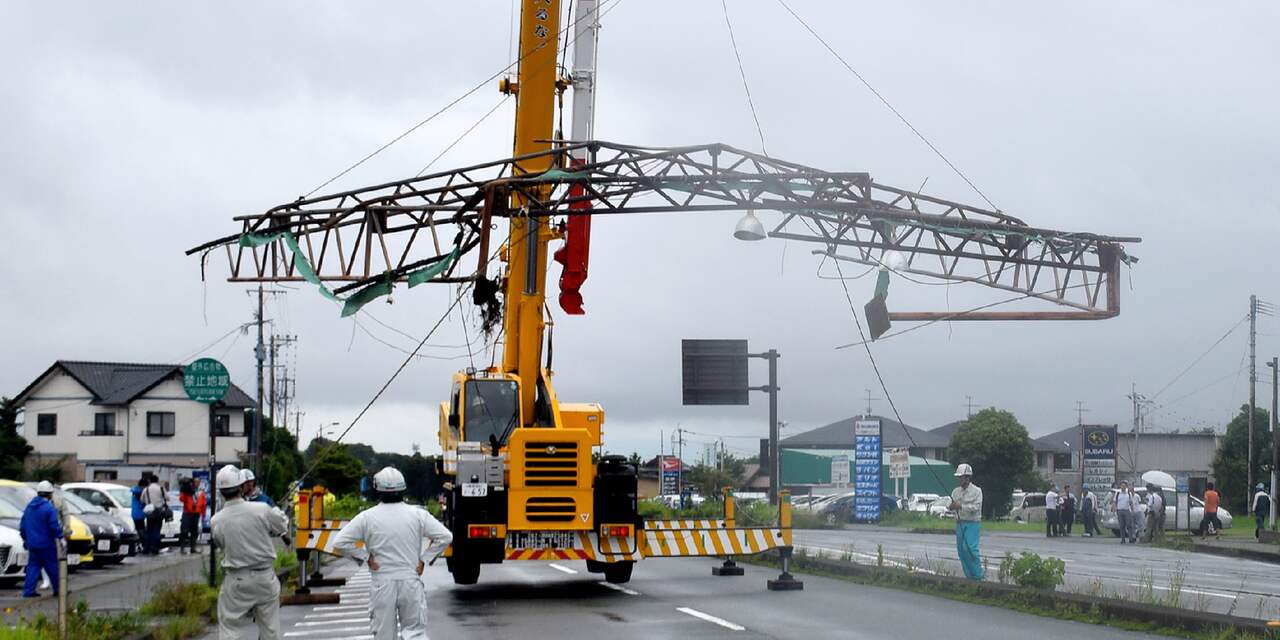 Vierhonderdduizend Japanners geëvacueerd na hevige regenval