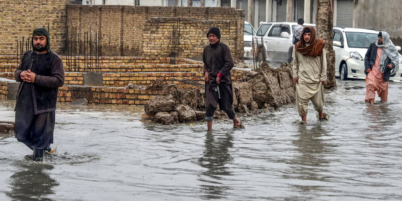 Bijna 150 doden door nachtelijke overstromingen in Afghanistan