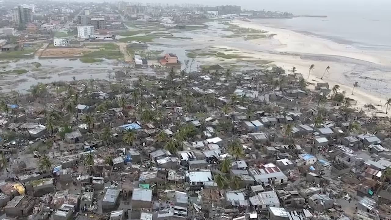 Beeld uit video: Luchtbeelden tonen ravage van cycloon in zuidoost Afrika