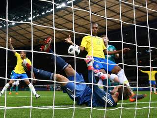 Brazilië neemt revanche en maakt einde aan ongeslagen reeks Duitsland