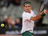 Federer staat maanden aan de kant na knieoperatie en mist Roland Garros