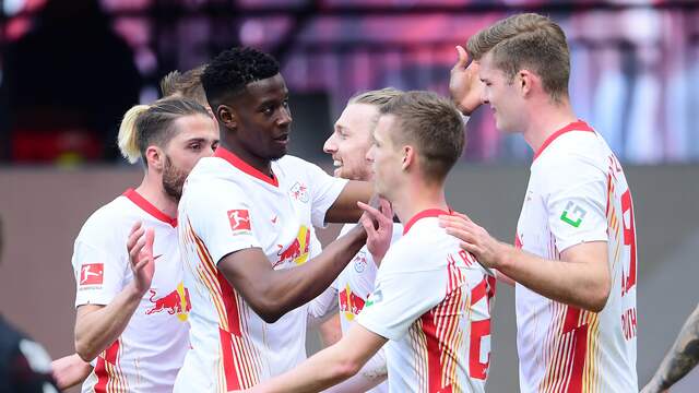 RB Leipzig viert de 2-0 van Emil Forsberg.